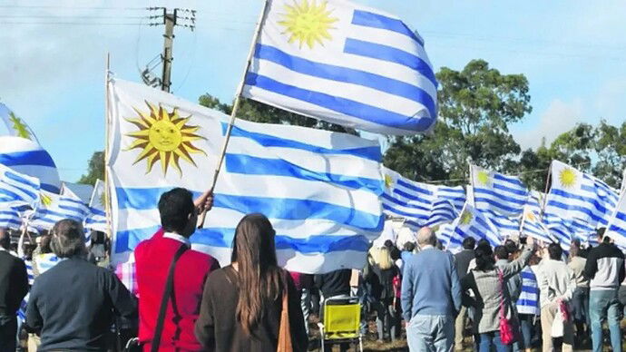 Seguridad-publica-o-criminalizacion-de-la-protesta-en-Uruguay-1024x576.jpg