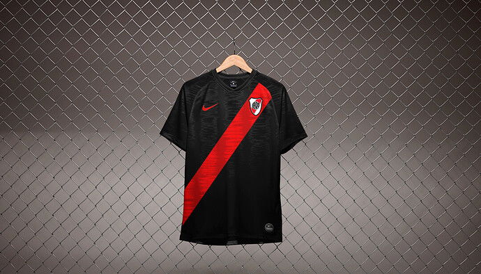River-Nike-Black