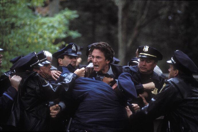 2003_mystic_river_001