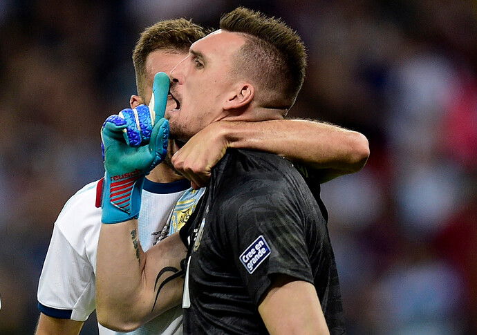 Argentina_Paraguay_CopaAmerica_Armani_Getty