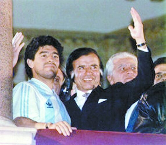 maradona_menem.jpg_1983657999