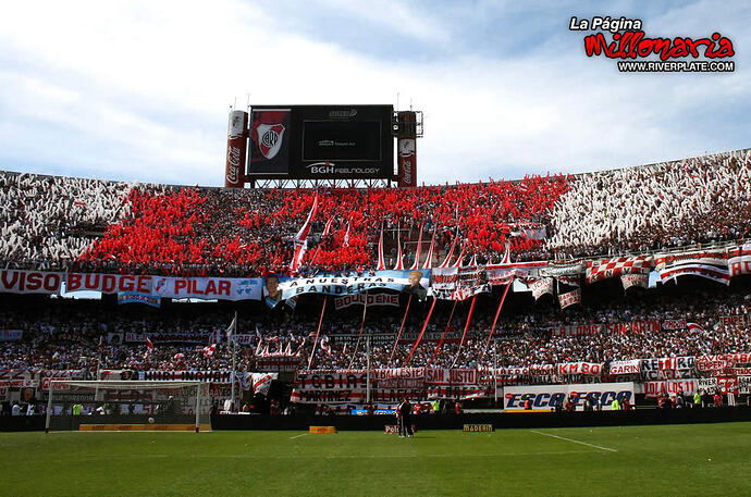 220-hinchada-panoramica
