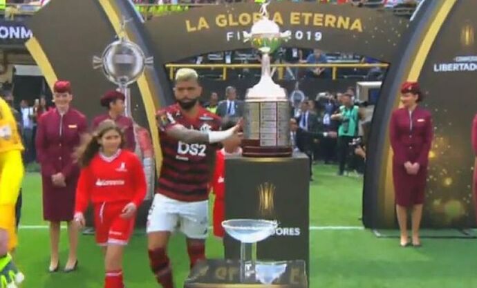 gabigol-barbosa-toca-copa-libertadores