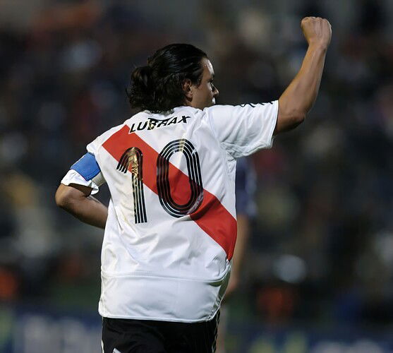 Gallardo (10) - River