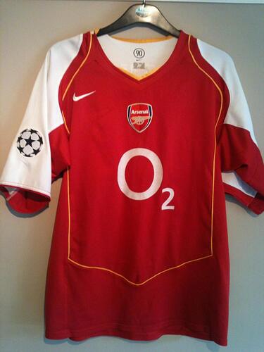 arsenal-home-football-shirt-2004-2005-s_675_1