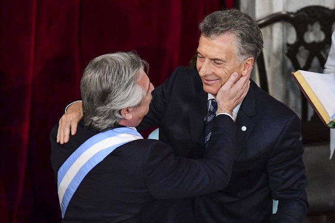 alberto-macri-banda