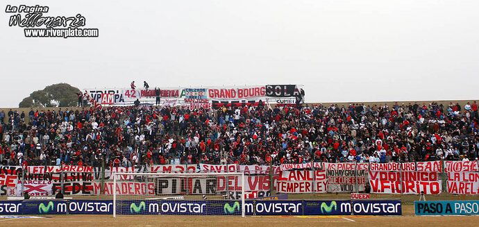 a-hinchada-en-mataderos2