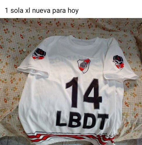 Remera de los discount borrachos del tablon 14