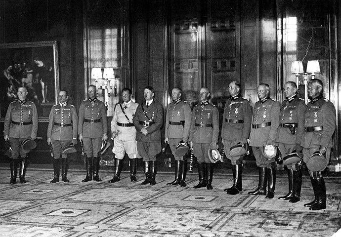 Generaal-veldmaarschalkceremonie_van_1940