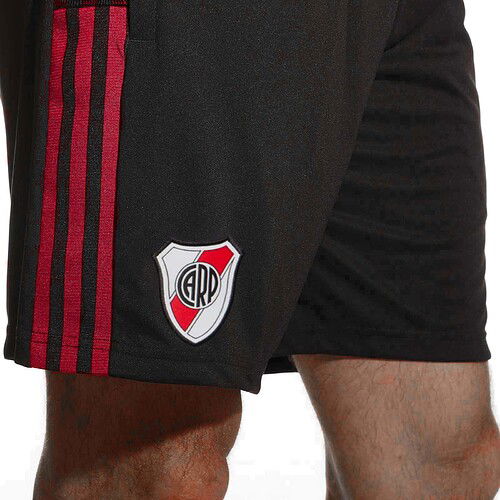 gr4315_shorts-futbol-adidas-RP-entrenamiento-2021_4_escudo