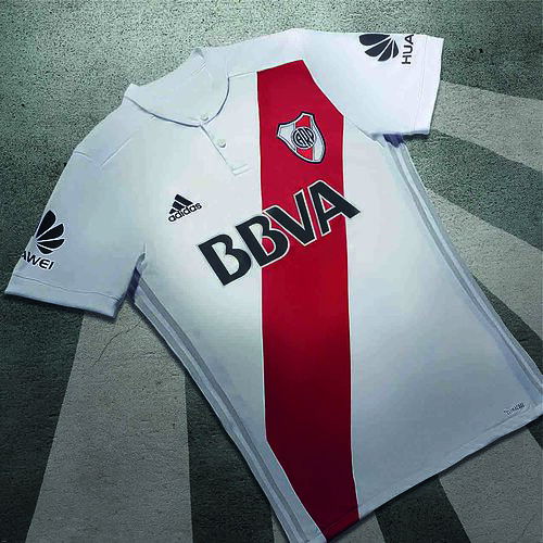 camiseta-titular-adidas-de-river-plate-2017-18