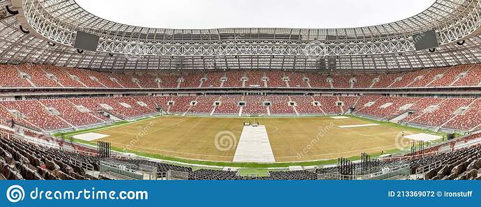 gran-arena-deportiva-del-complejo-olímpico-luzhniki-en-moscú-rusia-de-marzo-dentro-la-abierto-reconstrucción-global-que-se-hizo-213369072