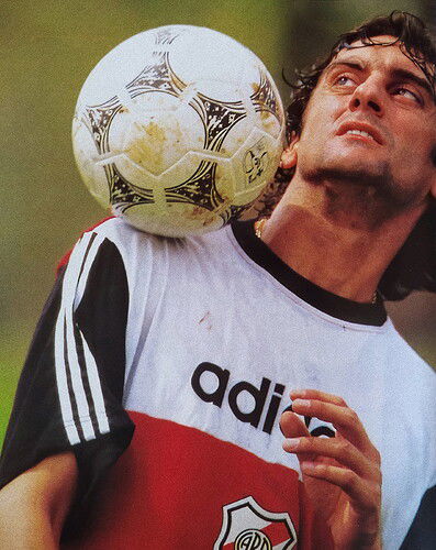 Enzo Francescoli - River Plate