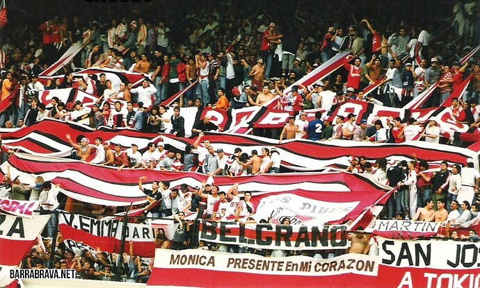 los-borrachos-del-tablon-river-plate-111-114716-barrabrava-net