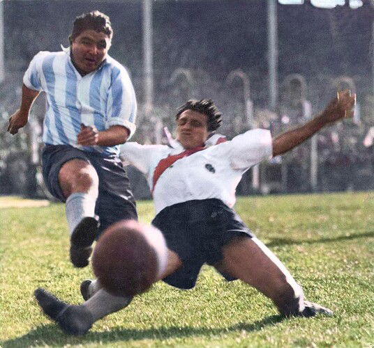 Pedro Alberto Cuello cruza a Demetrio Conidares 40 en Avellaneda el 6 de mayo de 1934c2