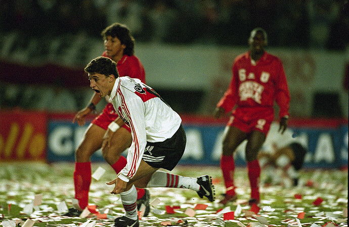 Crespo - Gol Final Libertadores 1996