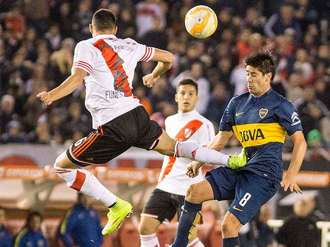 funes-mori-se-la-roja-foto-na