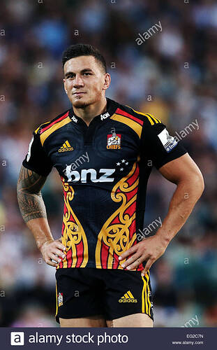 auckland-new-zealand-14th-feb-2015-sonny-bill-williams-of-the-chiefs-EG2C7N