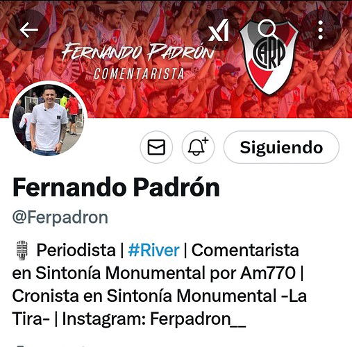La imagen muestra un <tag> que parece ser un paisaje natural con montañas y un lago en el fondo, rodeado de árboles y vegetación verde. (Subtitulado por IA)