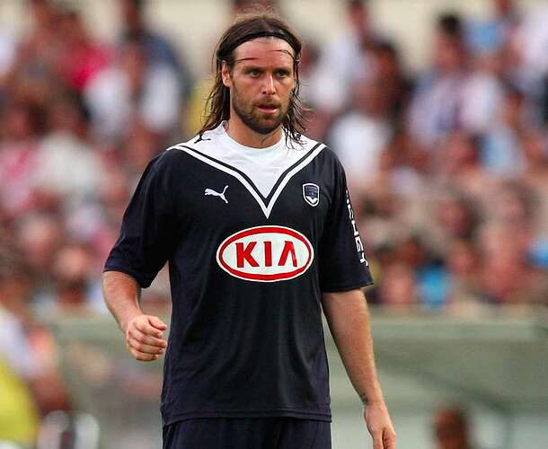 cavenaghi-triaud-a-change-de-numero-ligue-europa-4e-journee-fc-sion-bordeaux