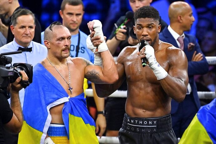 Oleksandr-Usyk-Anthony-Joshua-1024x683