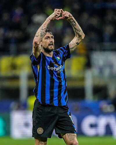 ataquefutbolero_1746573529_3626844096325487233_1672896151