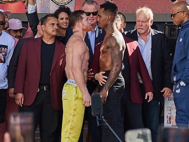 canelo-charlo-34222