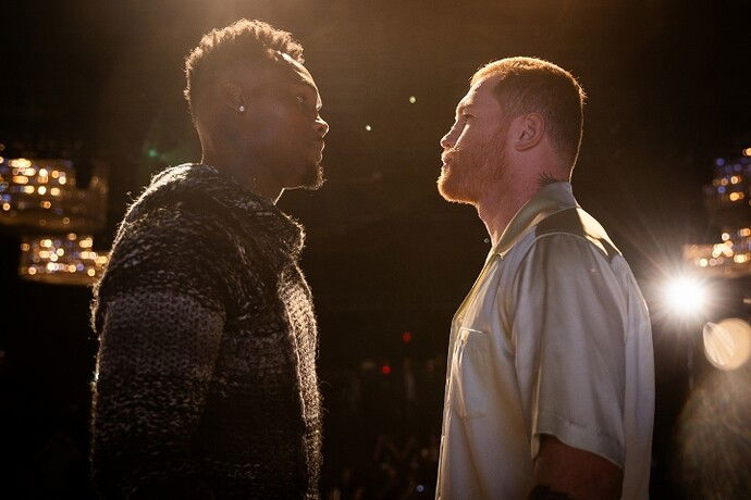 canelo-charlo (2)