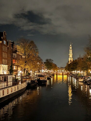 PXL_20251027_202948936.NIGHT~2