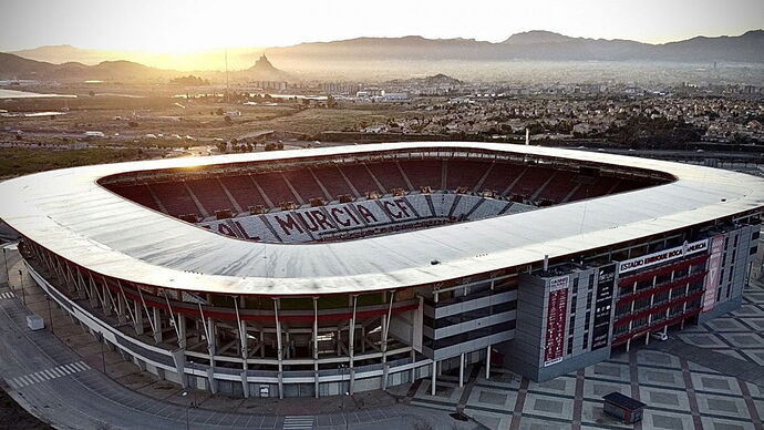 el-cambio-de-uso-del-enrique-roca-en-marcha