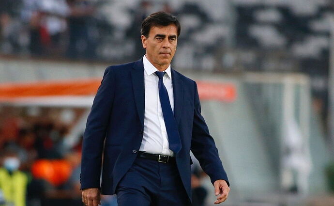 Quien-es-Gustavo-Quinteros-el-DT-que-suena-en-Independiente-3858762348