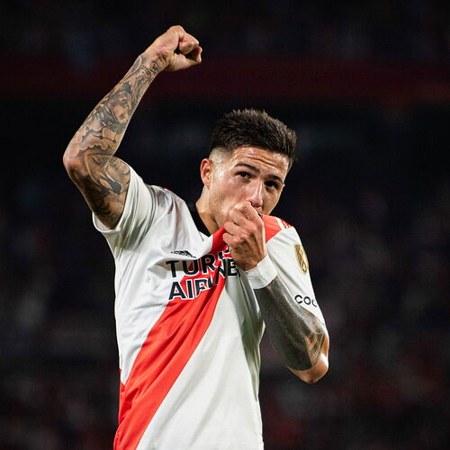 enzo-fernandez-river-plate-celebration-fortaleza-2022-scaled-1.jpg_98950279