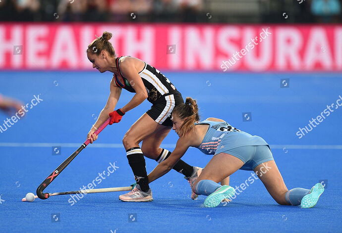 germany-v-argentina-vitality-2018-hockey-womens-world-cup-pool-c-lee-valley-hockey-and-tennis-centre-london-uk-shutterstock-editorial-9770322cb