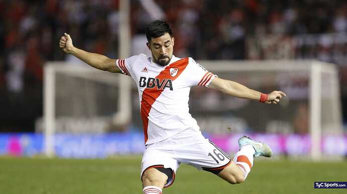 ariel-rojas_1440x810_wmk