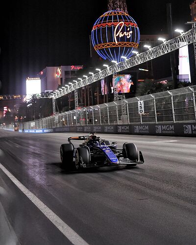 williamsracing_20241122_p_3506690586006815679_1_3506690579749086092
