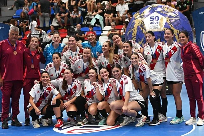 pablonazur_1742170561_3589909318125428694_2358077406