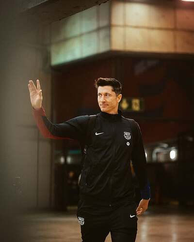 fcbarcelona_20250217_p_3570188198170067592_3_3570188185419497428