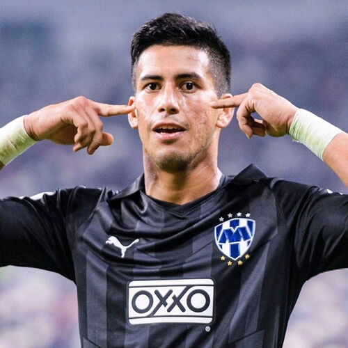 maxi_meza.jpg_2146081219