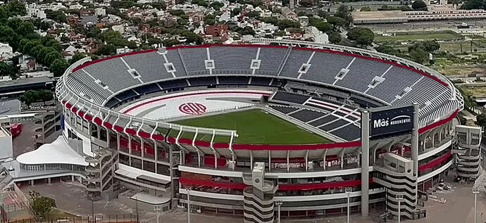 Estadio Monumental Antonio Vespucio Liberti 2