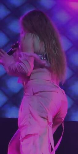 sabrinas-booty-on-a-previous-tour-v0-6i9pcoq5md7c1