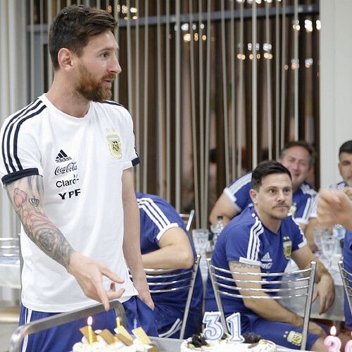 GENTE-Leo-Messi-cumpleanos-311