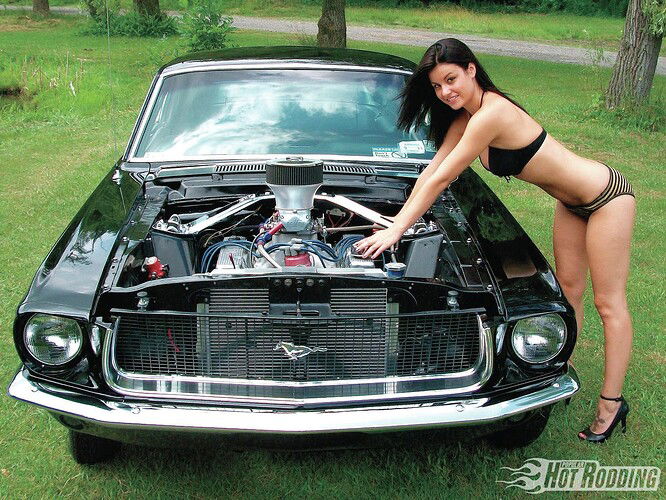 1106phr_01_z+1967_ford_mustang+gina_kolo.jpg
