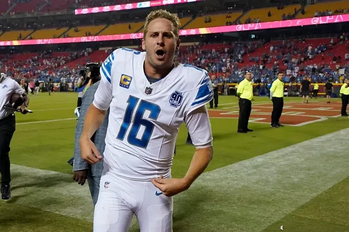 detroit-lions-quarterback-jared-goff-32355321