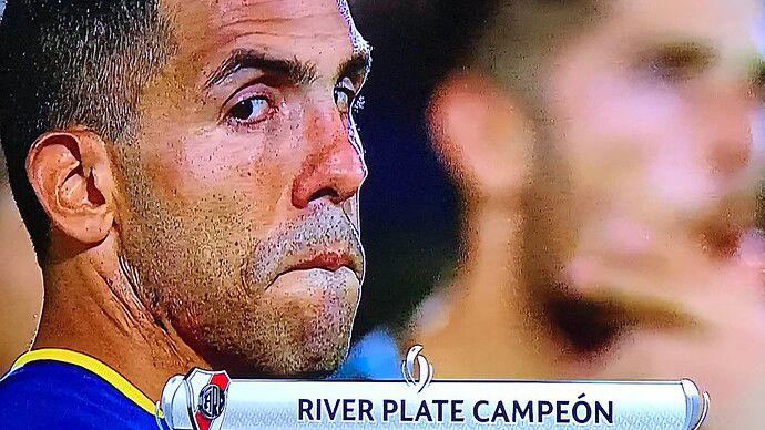 Meme-River-Boca-Supercopa_1920_1