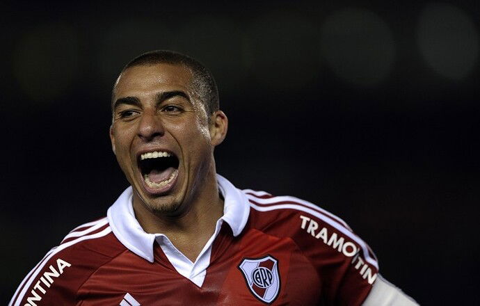 river_plates_forward_david_trezeguet