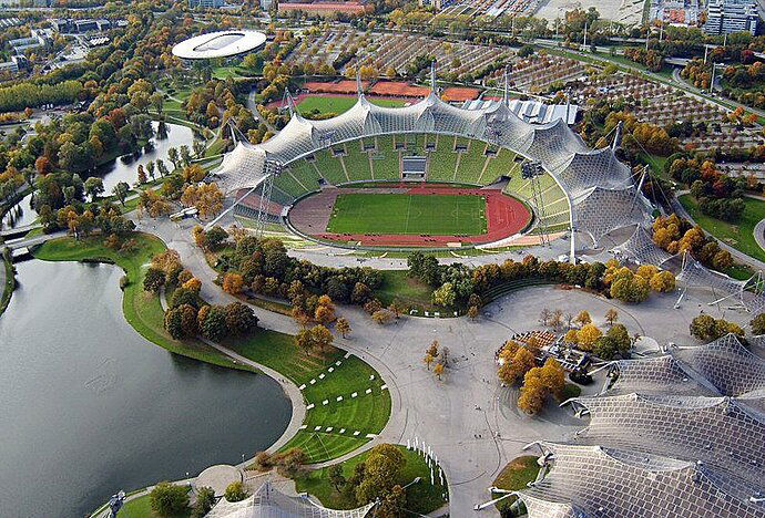 800px-Olympiastadion_Muenchen