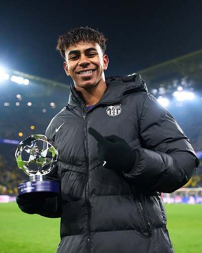 fcbarcelona_20241211_p_3521004840132750715_1_3521004840132750715