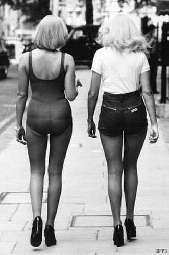 hotpants-1976-london-girls