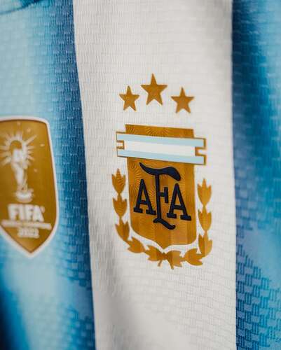 𝑩𝒆𝒂𝒖𝒕𝒚- the quality of being pleasing and attractive, especially to look at 😍