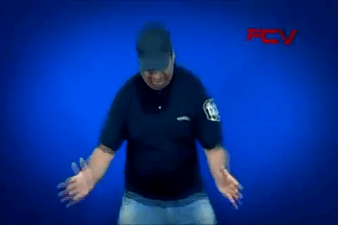 Policia bailando